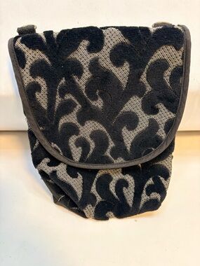 Handcrafted Black and Gray Damask Pattern Crossbody Bag